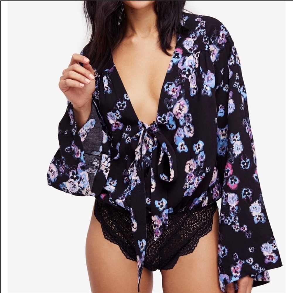 Free People Forties Feel Bell Sleeve Bodysuit S - Picture 4 of 15